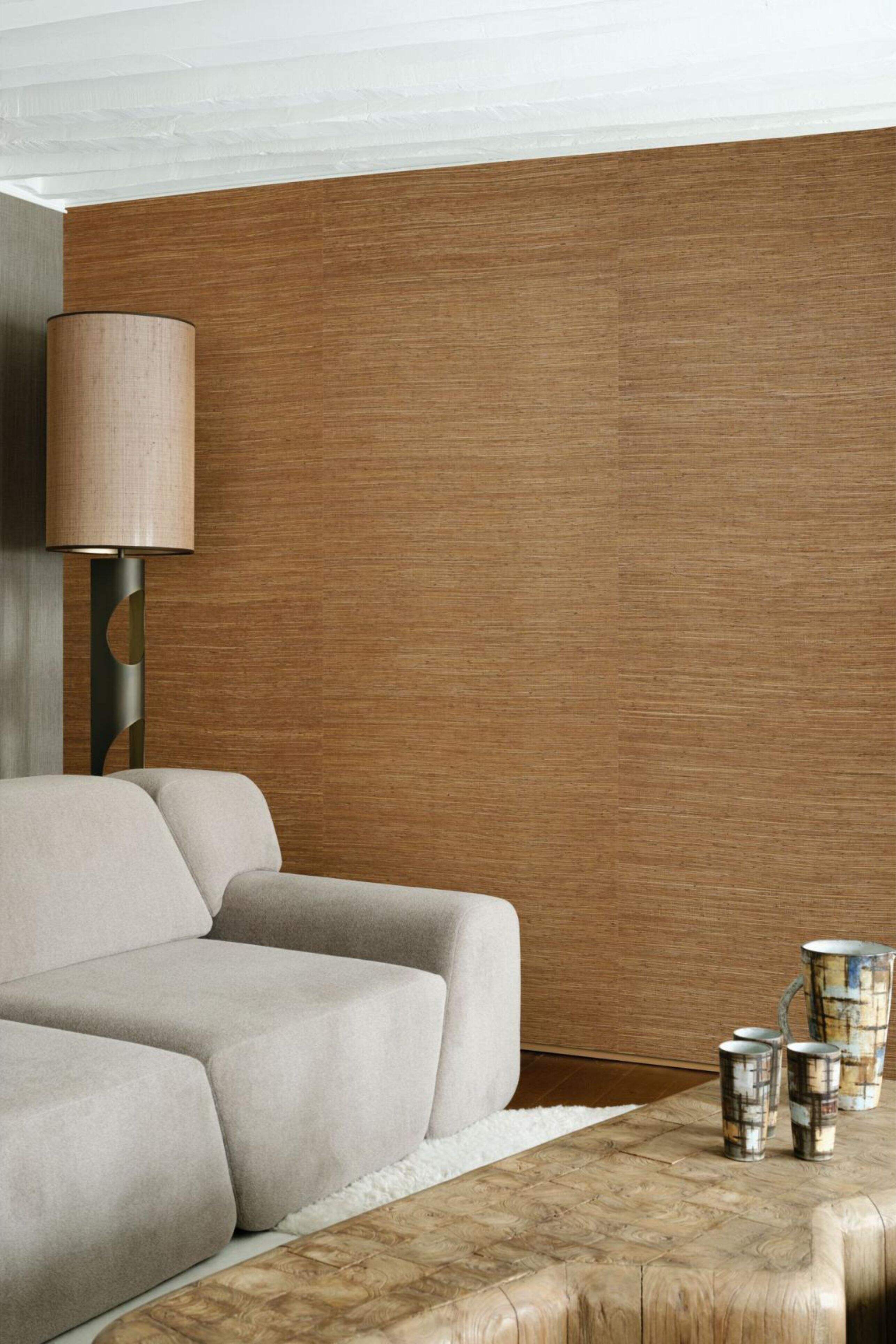 How to Choose the Right Silk Fabric Wallpaper for Your Home Decor?