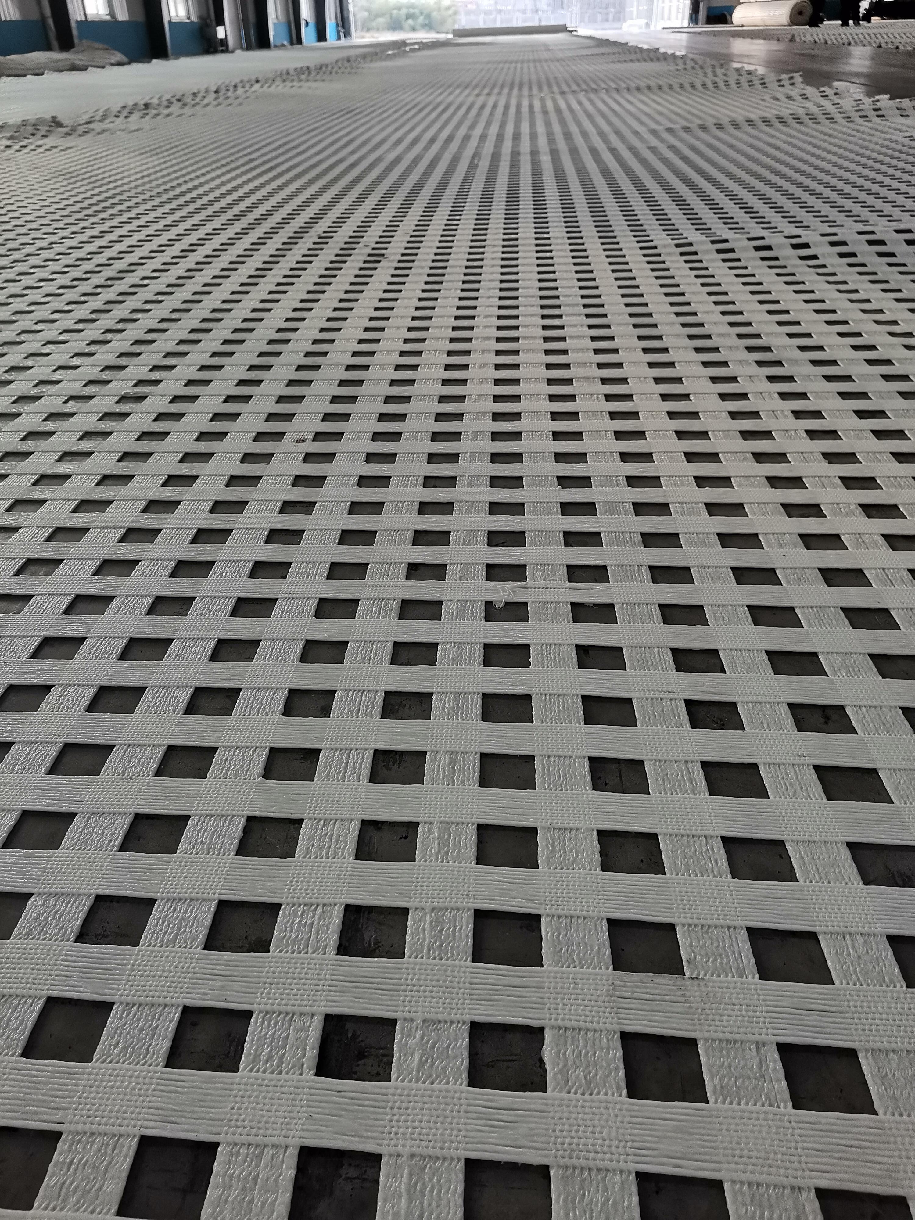Mine Grid: ອົງປະກອບທີ່ມີຄ່າສຳລັບການສັງຄະເbutton ມິນິງ