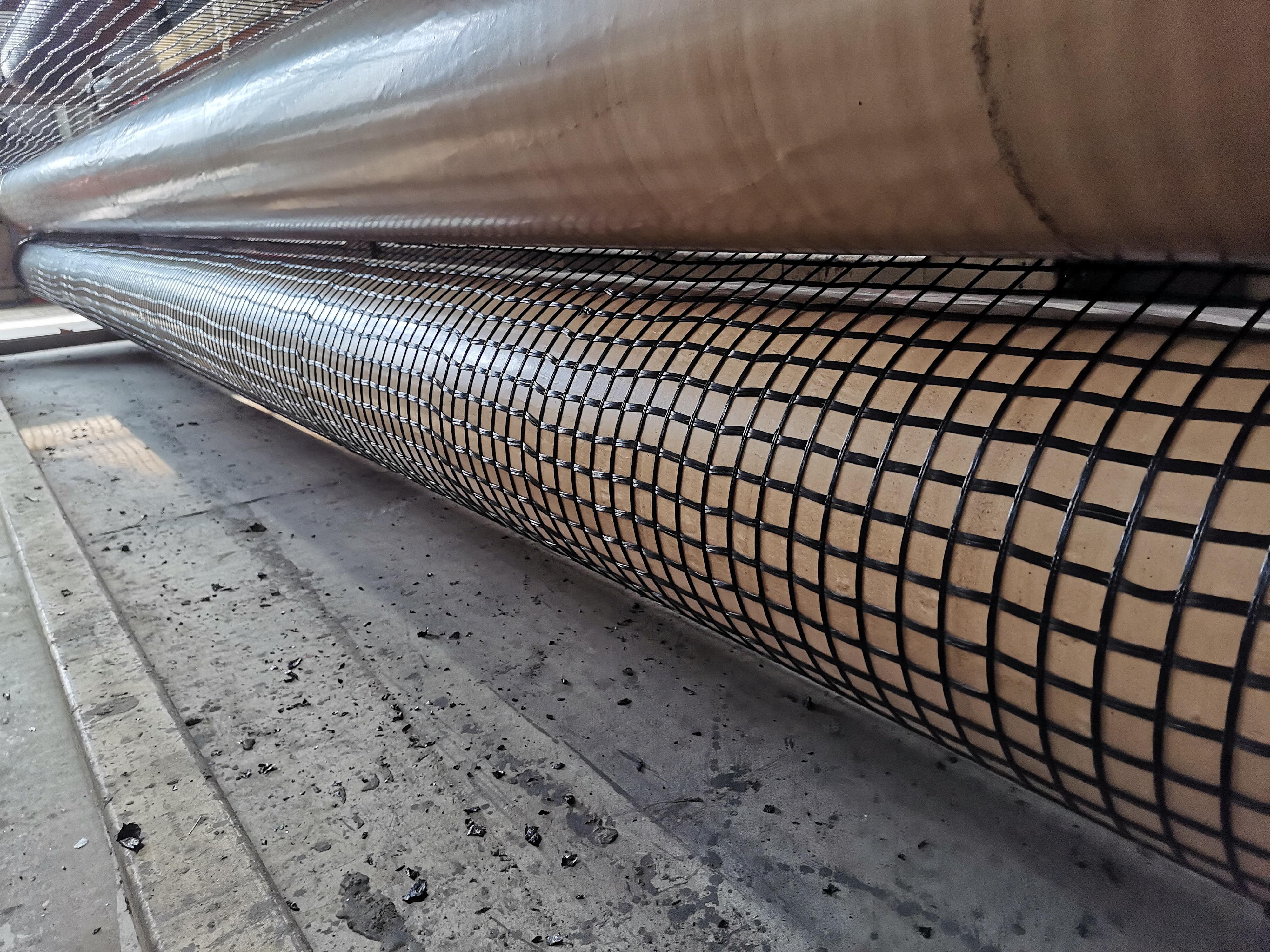 Asphalt Geogrids: A Key to Prolonging the Service Life of Asphalt Roads
