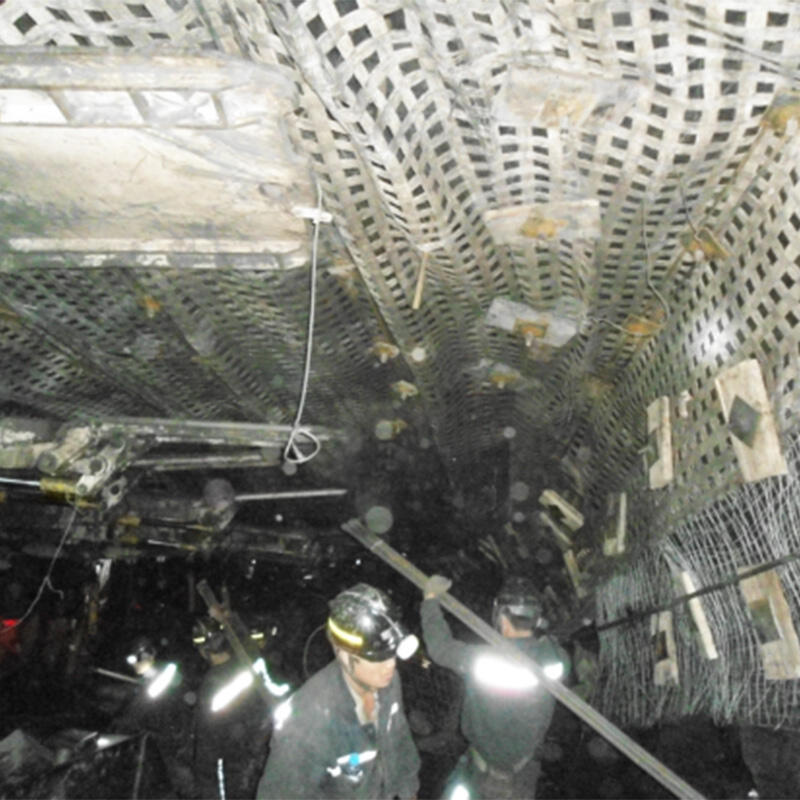 Coal mine long wall supporting