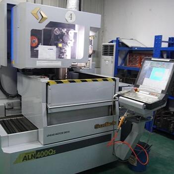 Low-Speed Wire EDM--Sodick