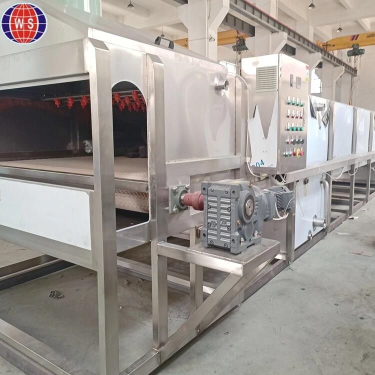 Continuous Spraying Type Pasteurization and Cooling Tunnel for Bottled and Canned Beverages