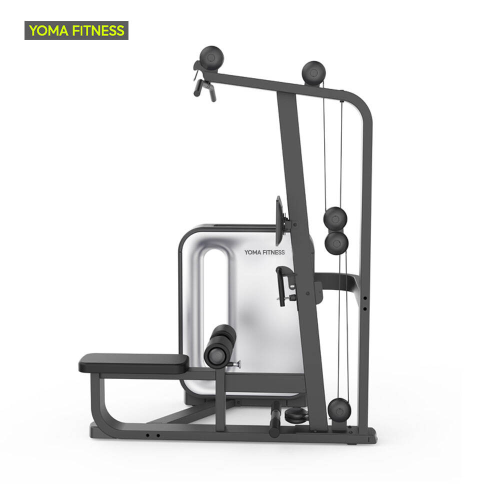 Máquina de entrenamiento de fuerza digital inteligente con ejercicios de remo y polea alta y baja. Equipo de gimnasio con IA.