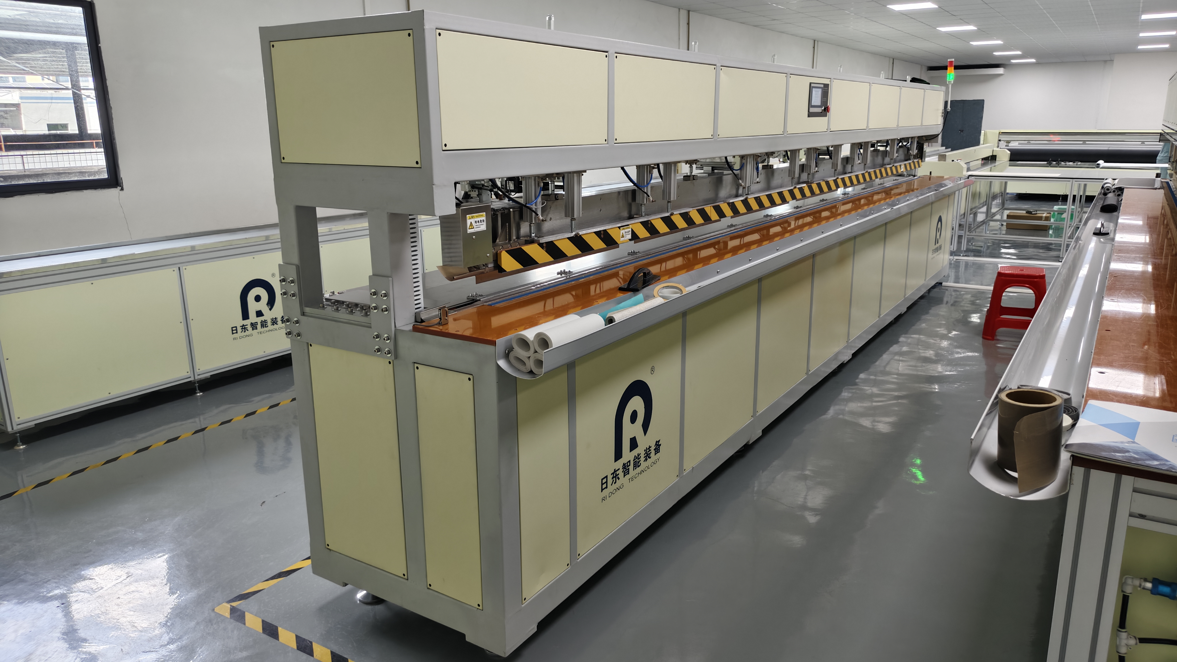 Como os Equipamentos de Soldagem de Tecidos Funcionam de Forma Eficaz?