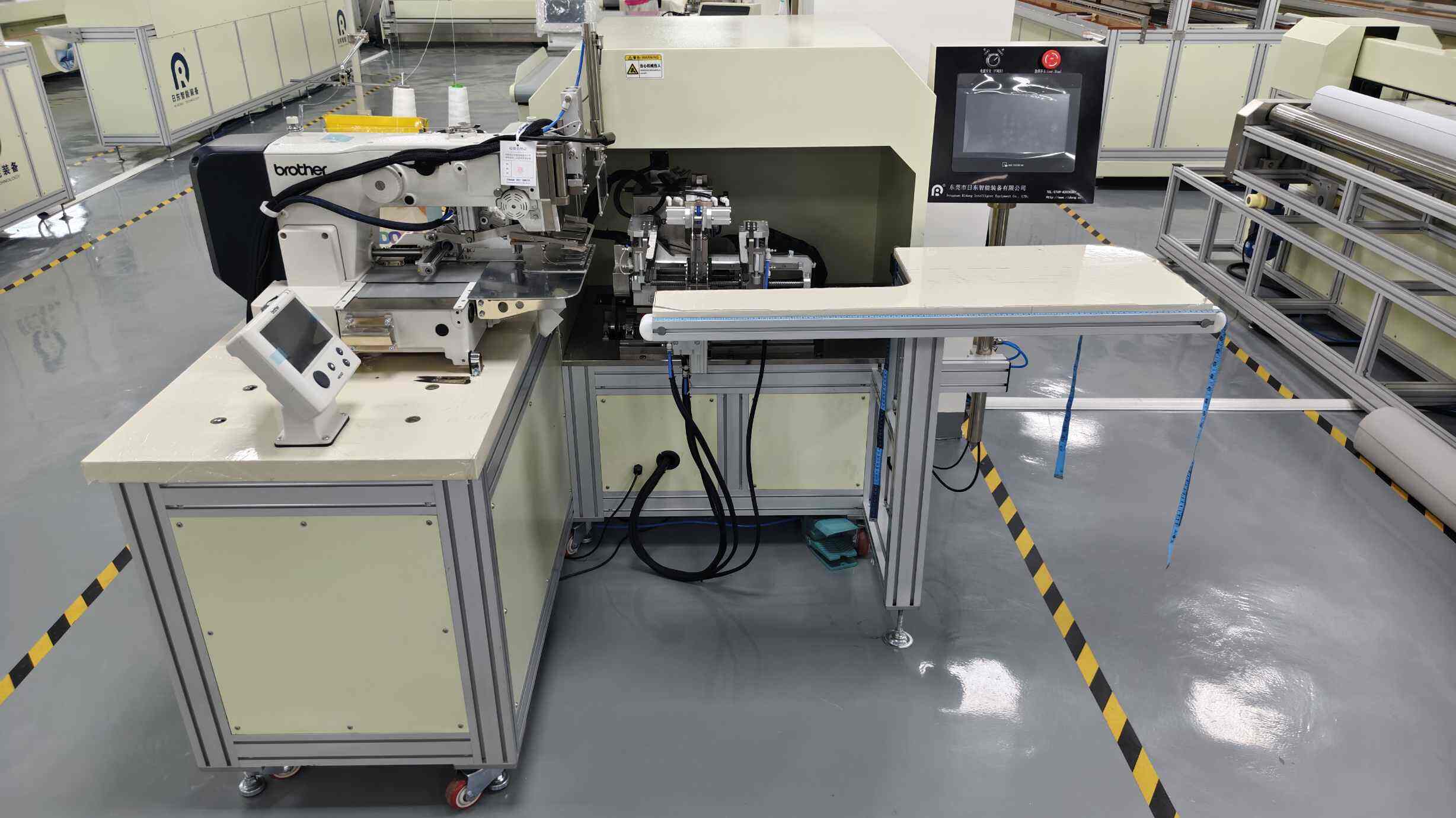 automatic curtain pleating machine.jpg