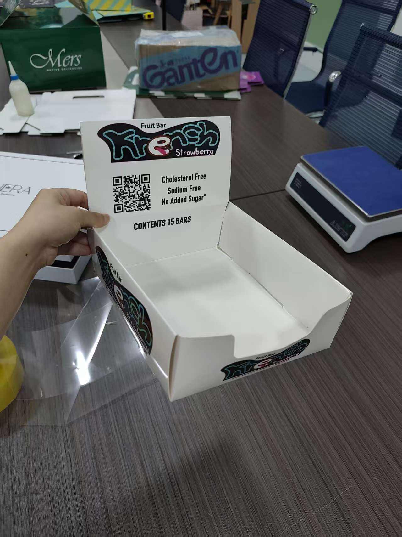 Shopping mall supermarket shelf display box