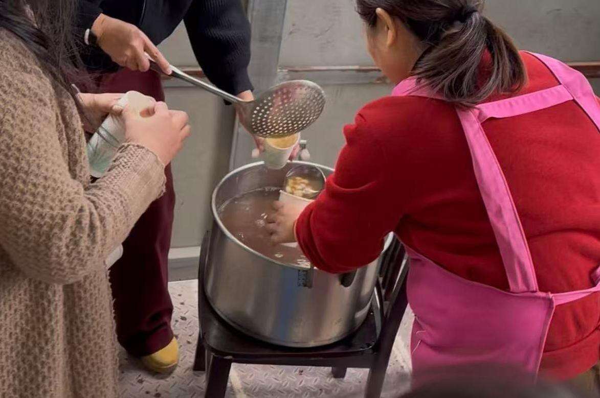 Weinuo Composites Expansion Project Celebrates Topping-Out Ceremony!-4-6