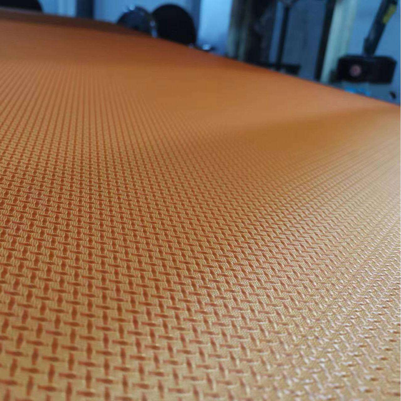 Conformabilidad Superior y Versatilidad en Fabricación