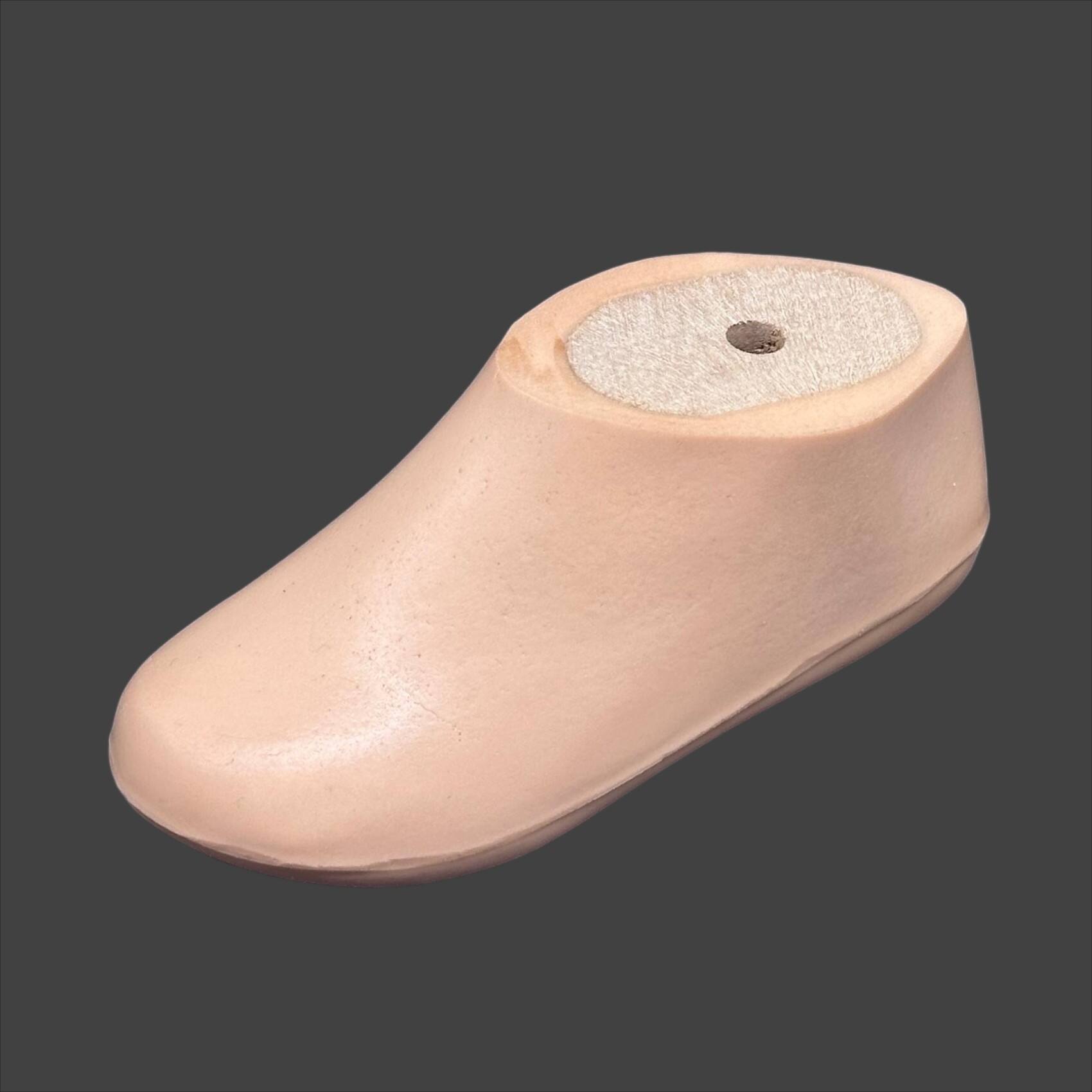 1N04 Sach Foot for Children