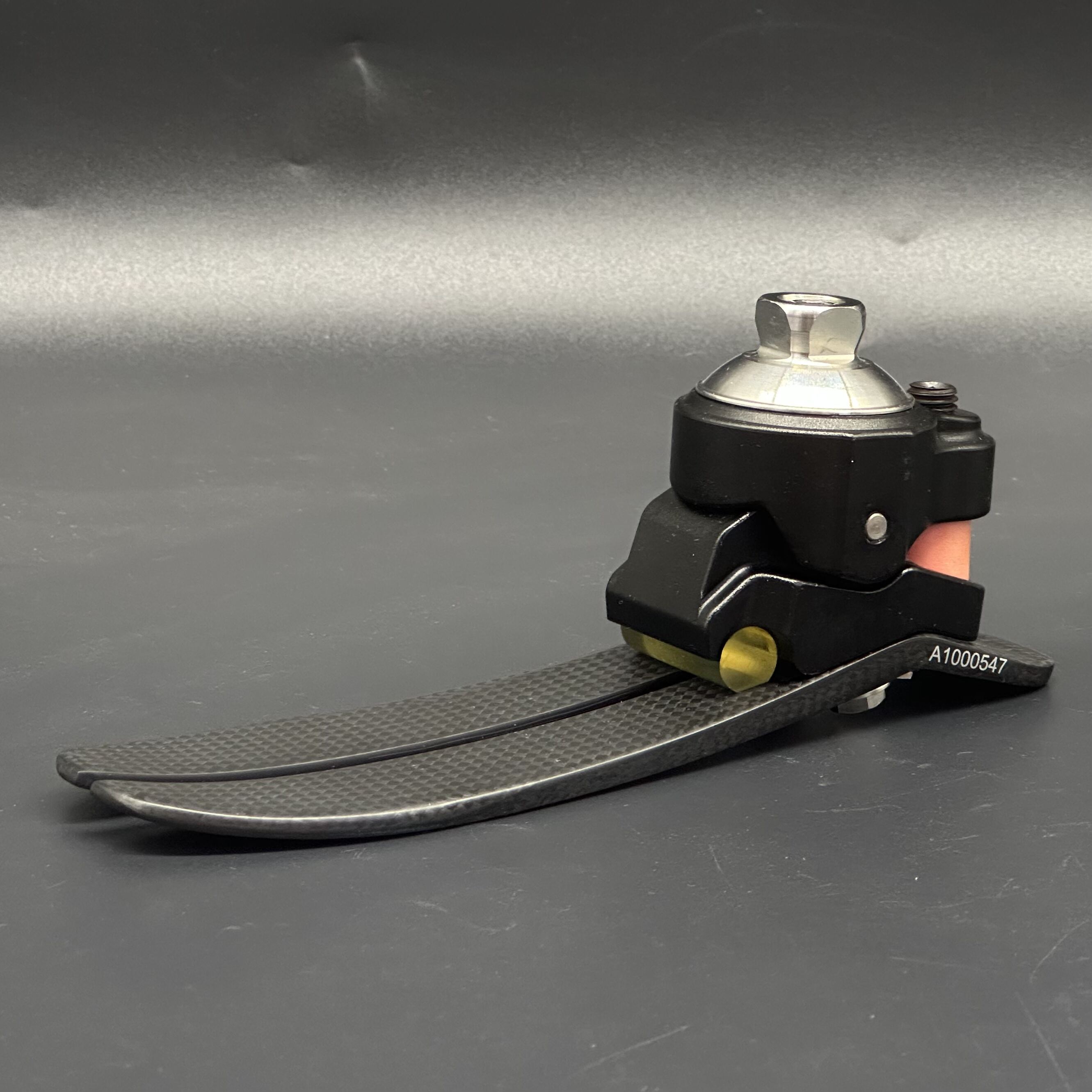 Welche fortschrittlichen Materialien machen heutige Prothesen leichter und komfortabler?