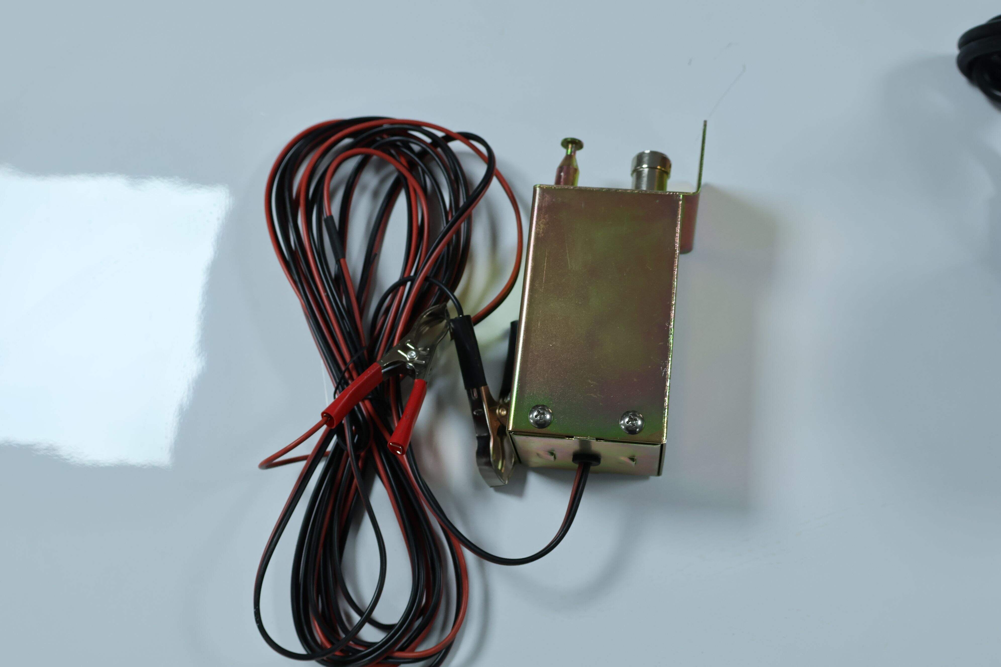HDM07M Metall Metall Gold Kein Display