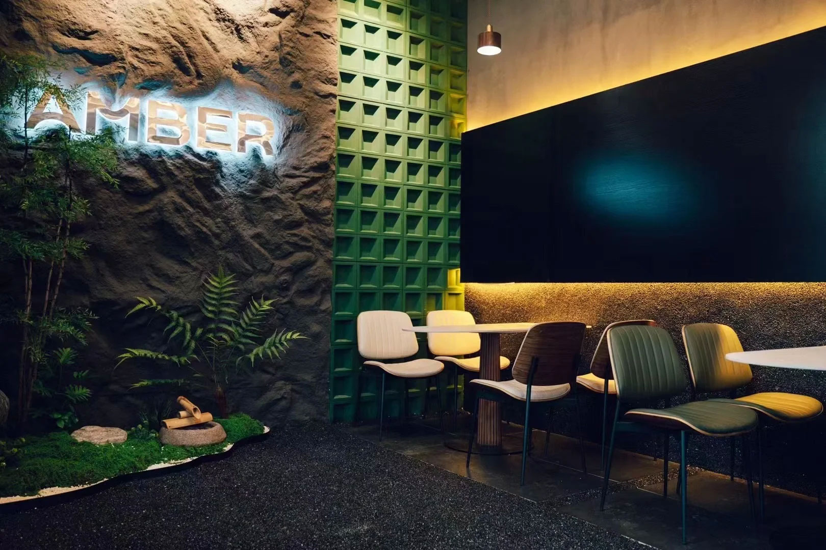 How to Use PU Stone and Soft Stone in Wall Design
