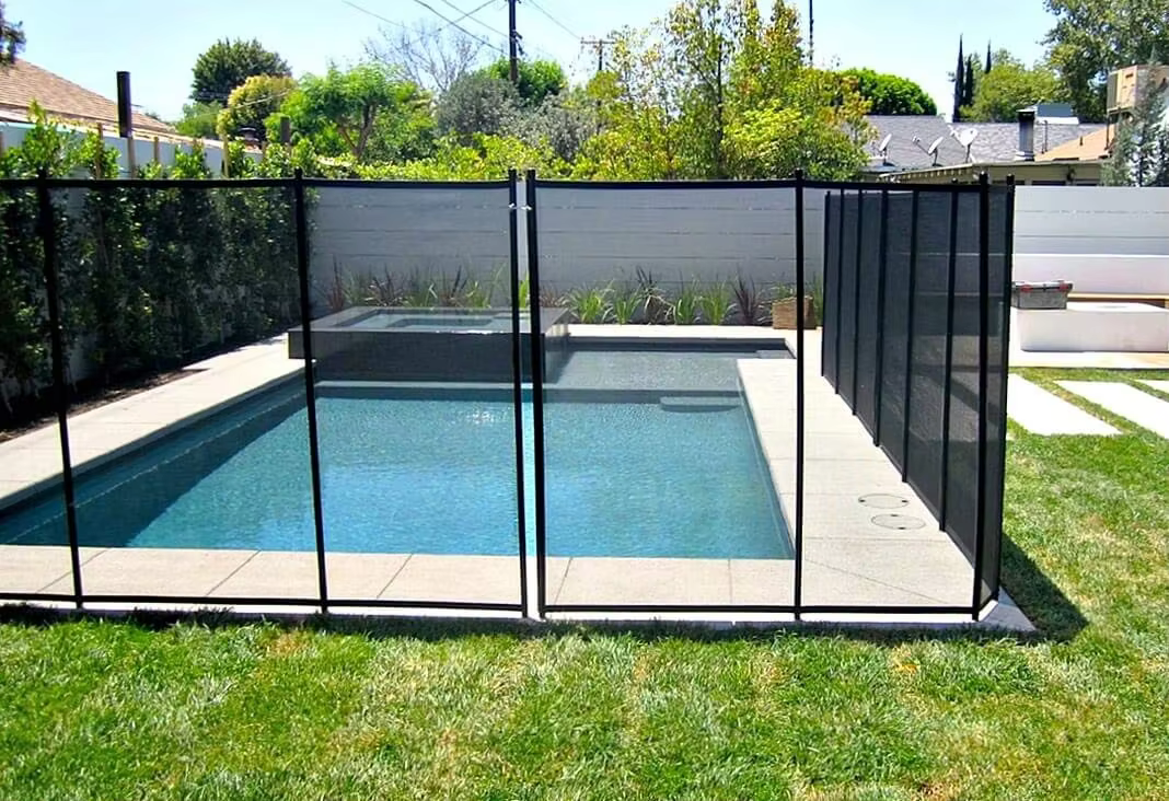 4FT Child Safety Barrier Removable Mesh Pool Fence with Aluminum Poles for Swimming Pools and Decks-PE Material manufacture