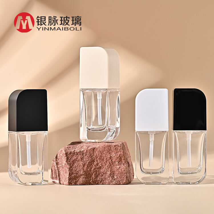 New 30ml press pump head liquid foundation empty bottle fillet cover cosmetic packaging glass bottle thick bottom empty bottle.