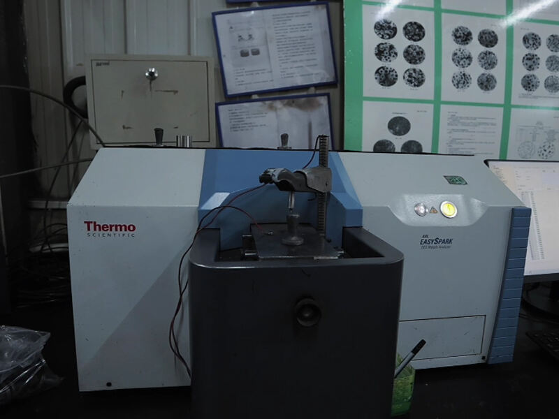 Metallgrafische Analyse und Zugversuch
