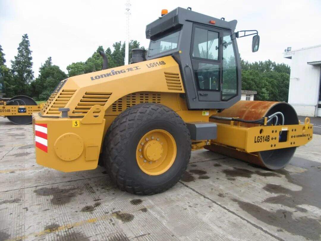 What Are the Latest Fuel-Efficient Technologies in Modern Road Rollers?