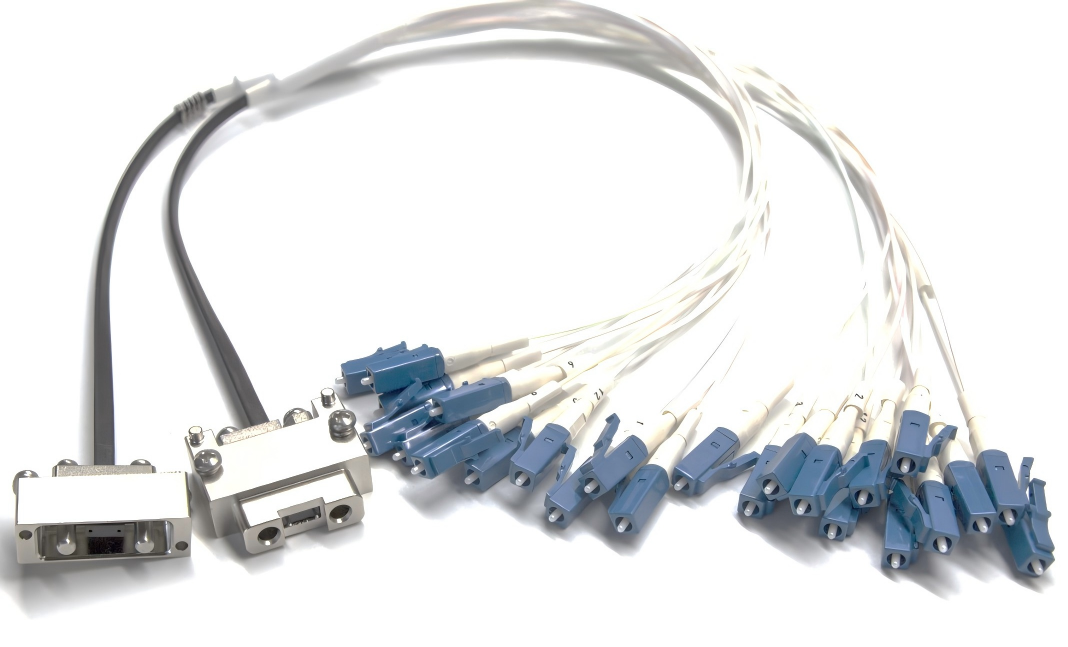 Kartlar Arası Dikdörtgen Fiber Optik / Fotoelektrik Hibrit Bağlayıcılar