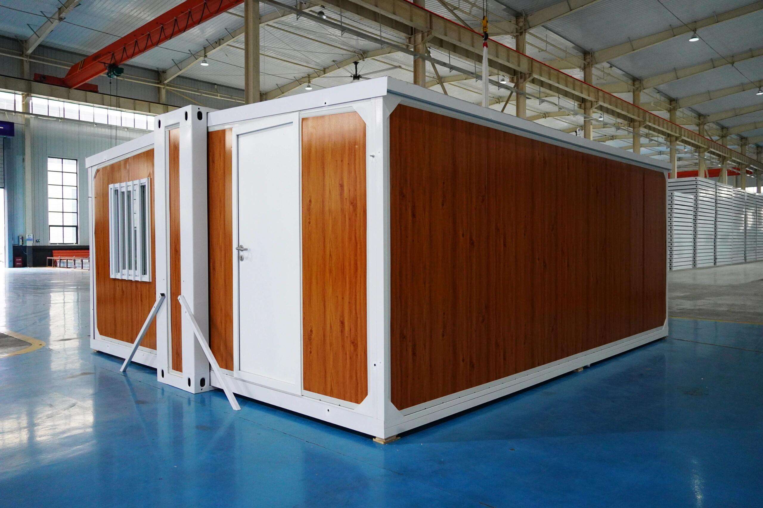 Expandable Container House