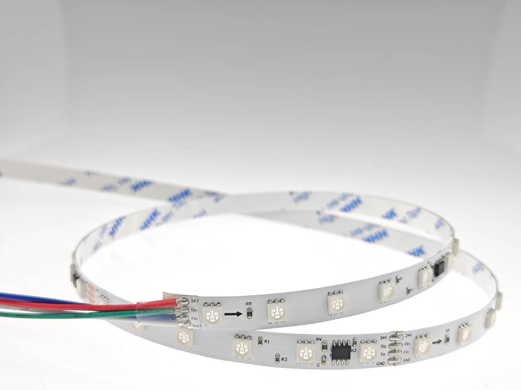 Công nghệ Chống Thời Tiết Tiên Tiến