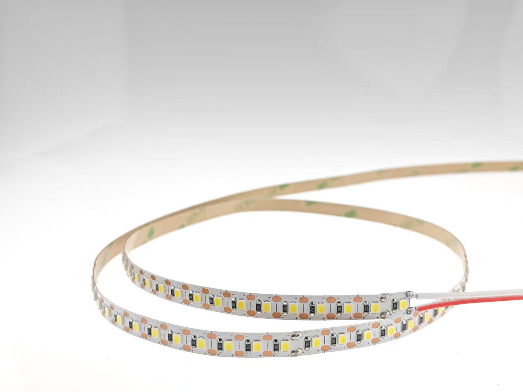 Khả năng tái tạo màu sắc vượt trội và chất lượng ánh sáng