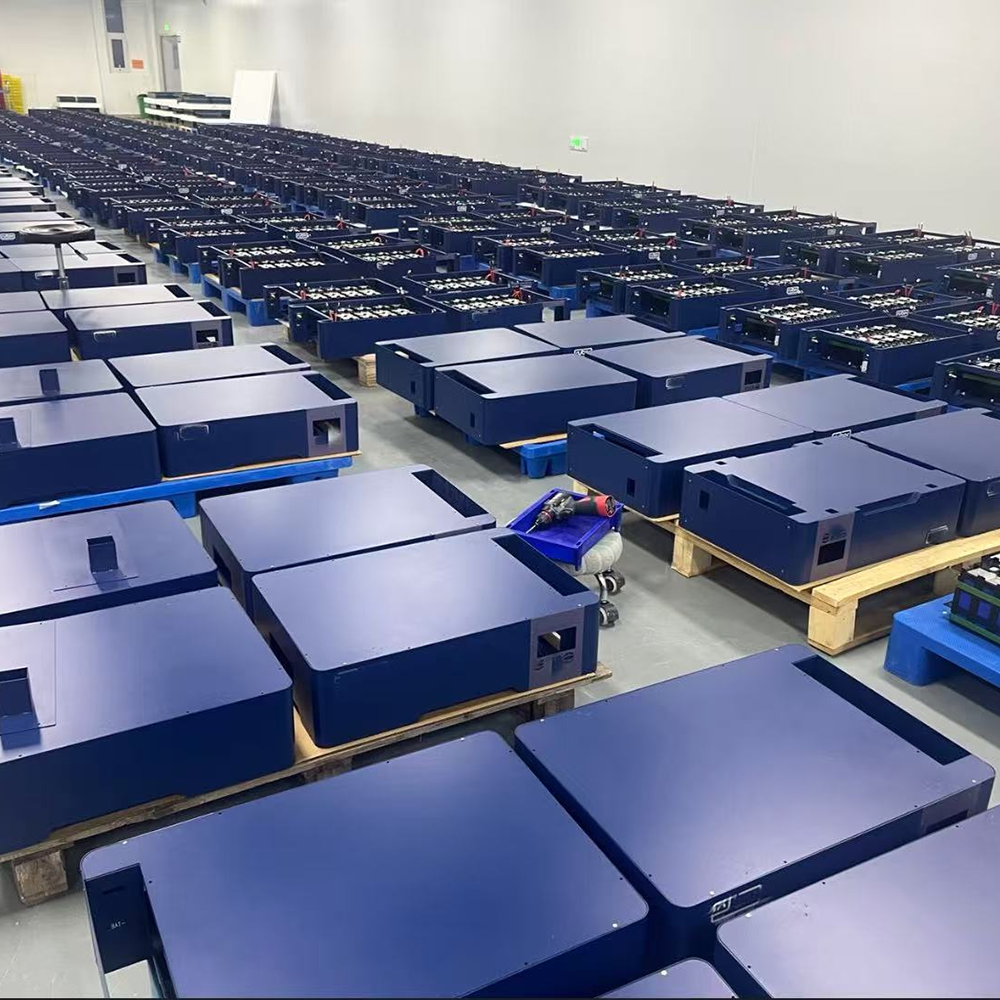 Low voltage stackable home battery for USA market.