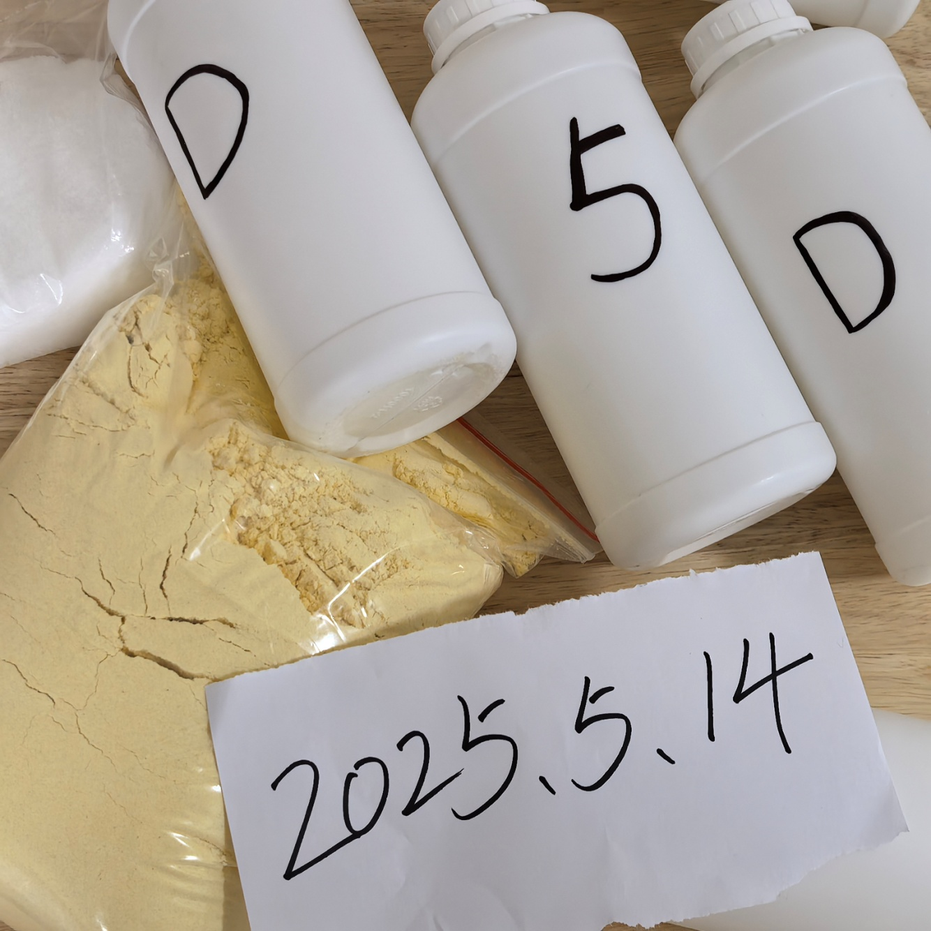 Hoe kunt u samenwerken op het gebied van farmaceutische tussenproducten in grote hoeveelheden?