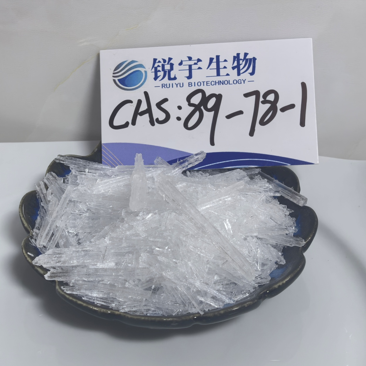 Are menthol crystals of high purity suitable for cosmetic use?