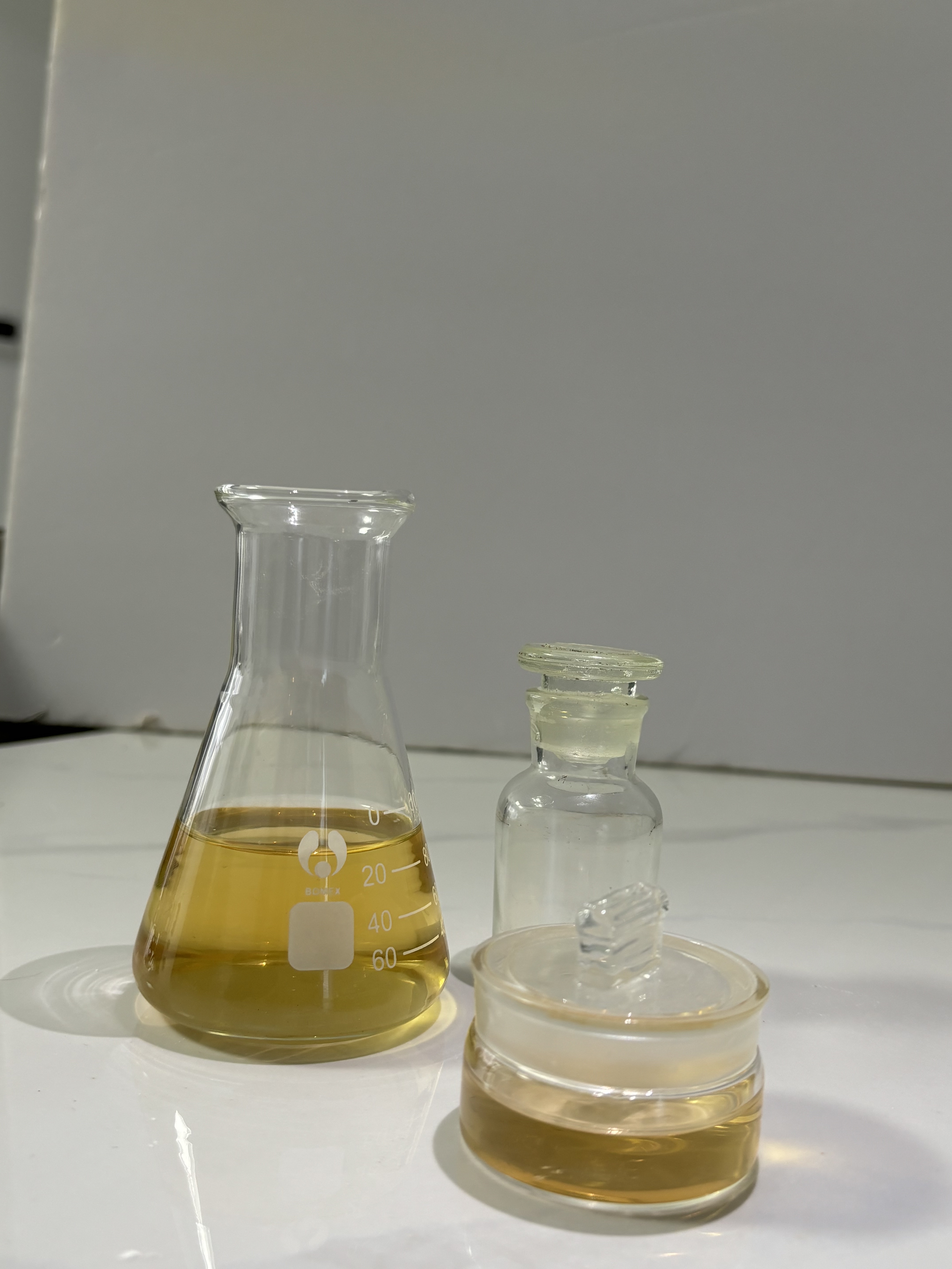 Acetophenon: Aromatisches Organisches Verbindung