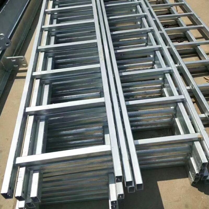 quare Tube Steel Ladder (2).jpg