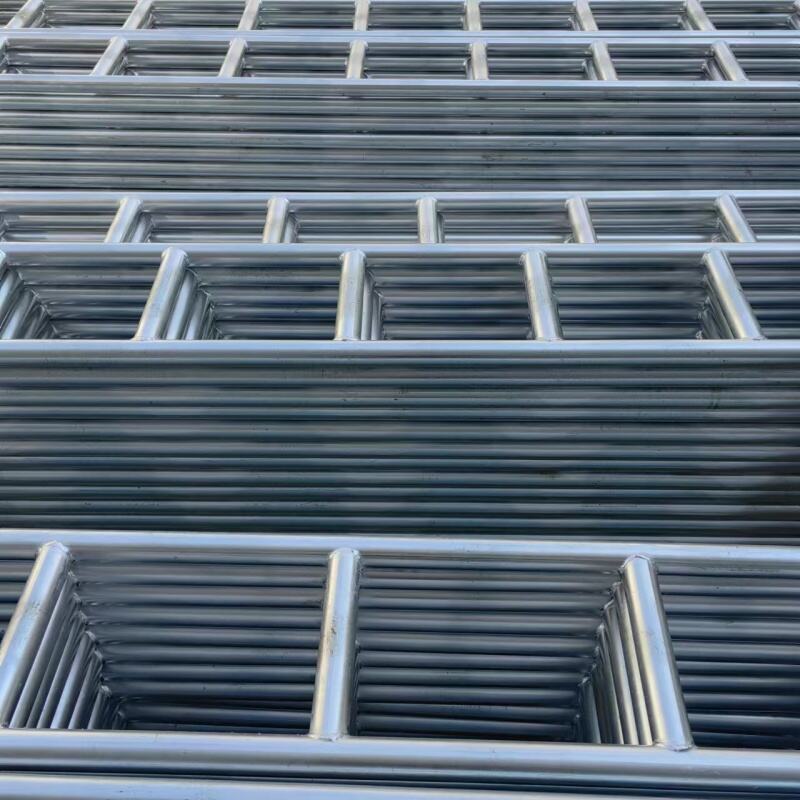 quare Tube Steel Ladder (1).jpg