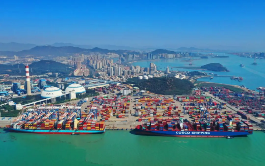 Neighboring port