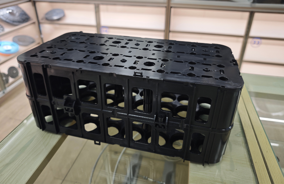 Решения для производства изделий из пластика в медицине от компании Jinen Plastic