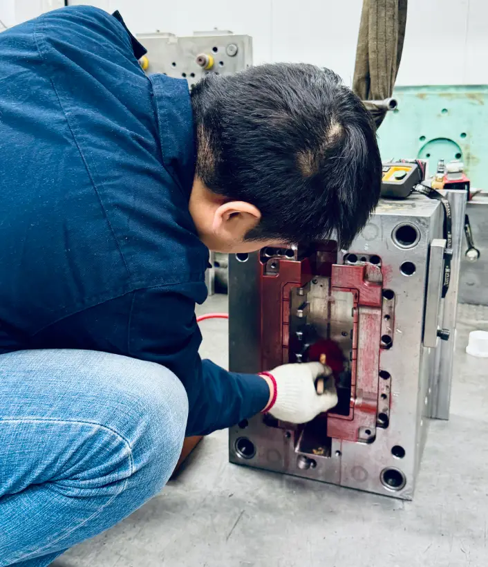 How to Maintain an Injection Mold for Long-Term Use?