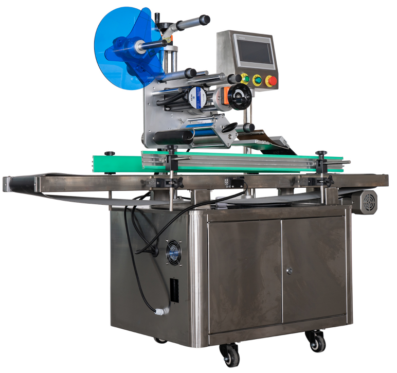 What types of bottles work best with an automatic top label applicator?