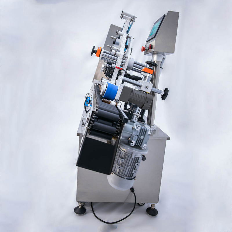 Notre étiqueteuse horizontale automatique haute précision pour bouteilles rondes : précision au niveau microscopique