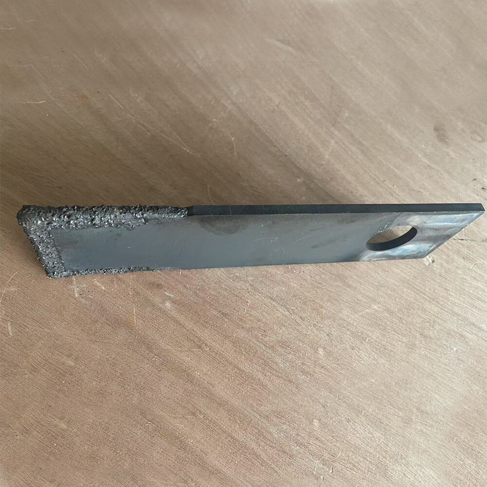 Ylipuolinen materiaalirakennelu ja kevytus