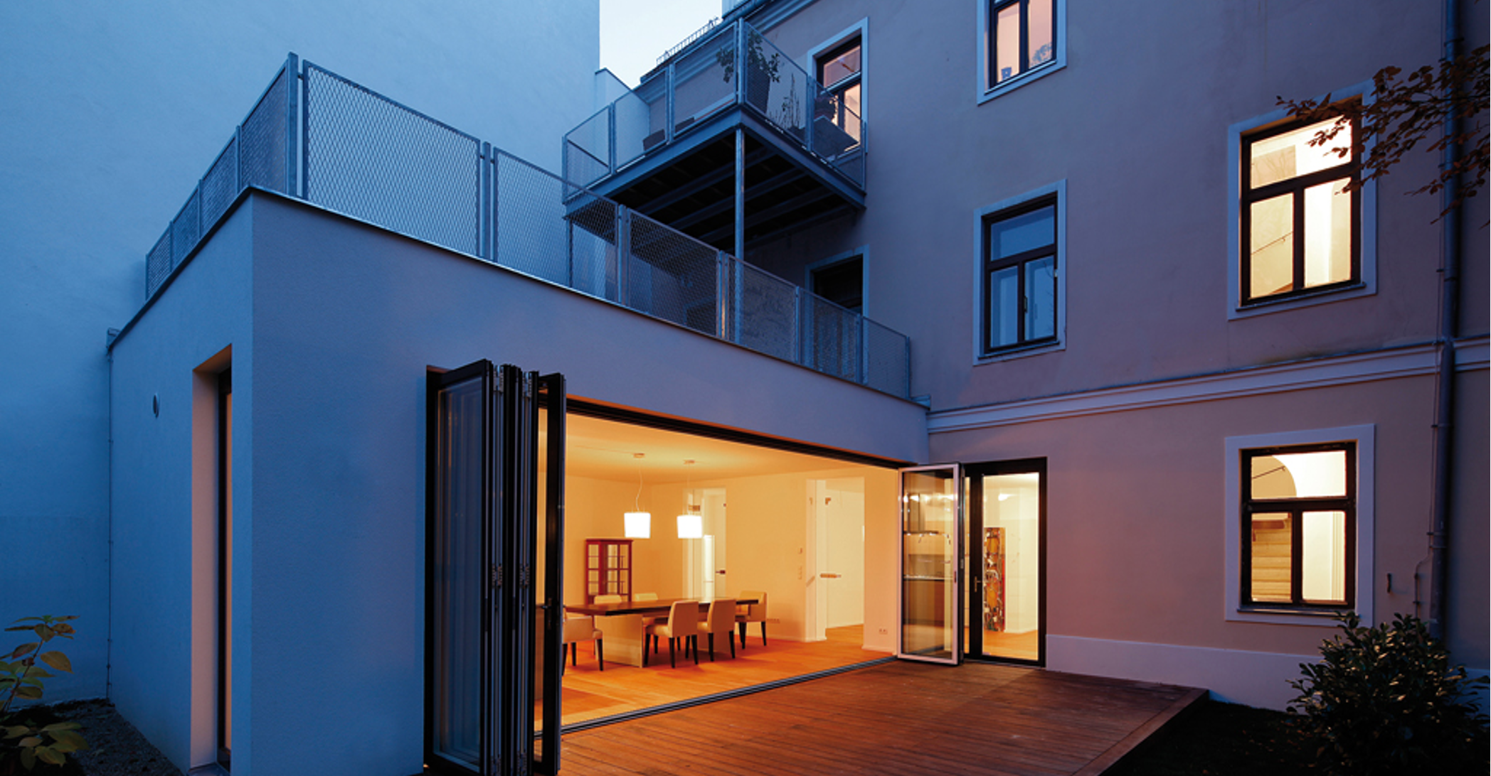 Descubra a Arte da Transformação de Espaços: Revelando o Potencial Ilimitado das Nossas Portas Sanfonadas