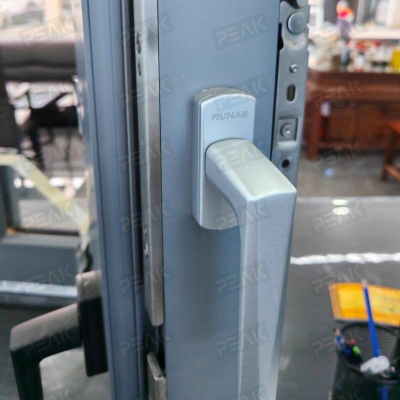 Ciri Keselamatan Lanjutan dan Integrasi Kawalan Akses