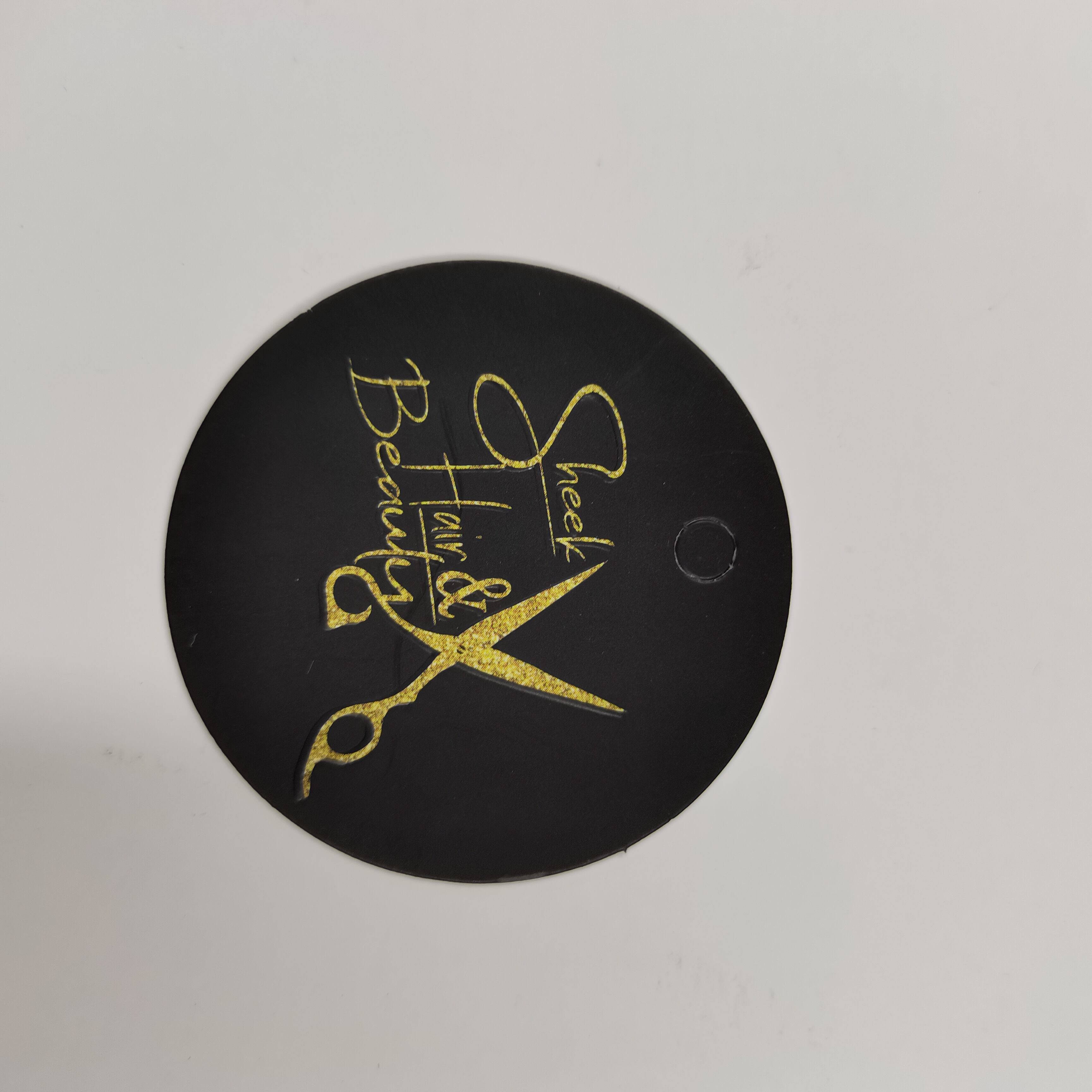 Custom Products Labels Printing Recycled Paper hang Tag Clothing Packaging hang Tag details