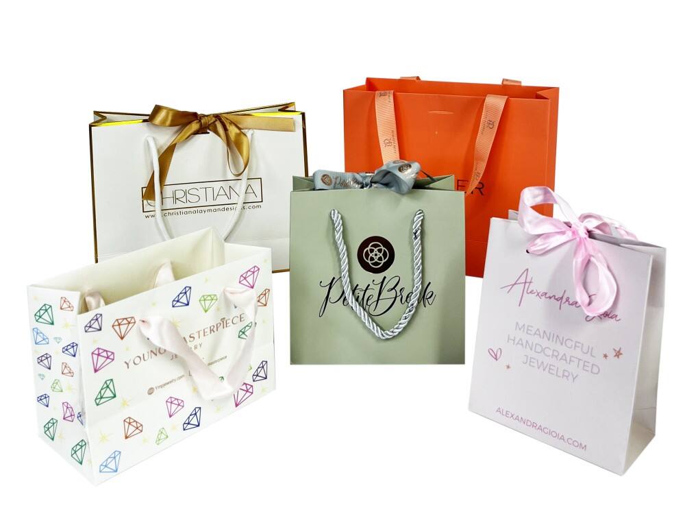 Buste Regalo di Lusso Personalizzate: Il Venditore Silenzioso del Tuo Marchio