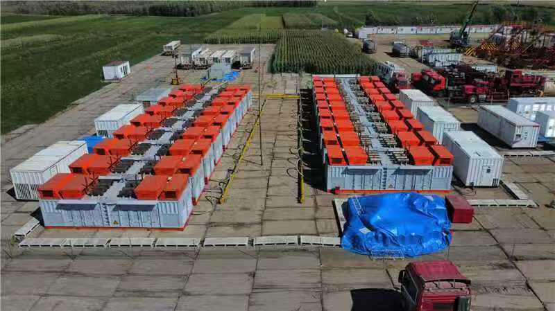 Powering Remote Operations: The Role of Gas Generators in Mining and Oil & Gas Fields