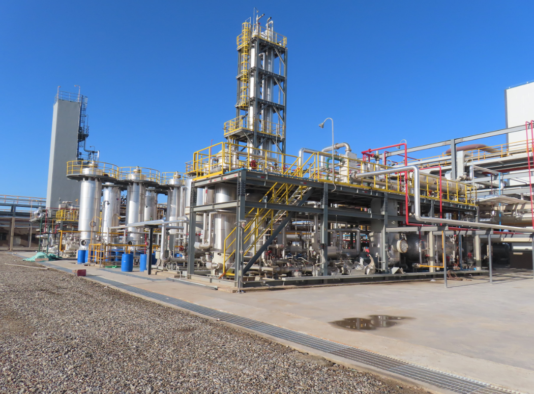What is liquefied natural gas and how is it transported and stored safely?