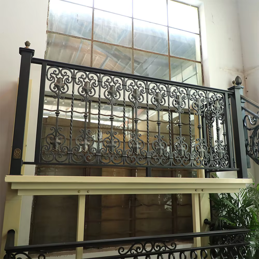 Contemporary Wrought Iron Handrails Villa Hotel Apartment Balcony Garden Deck Railings Custom Size Relief Aluminium WPC Glass manufacture