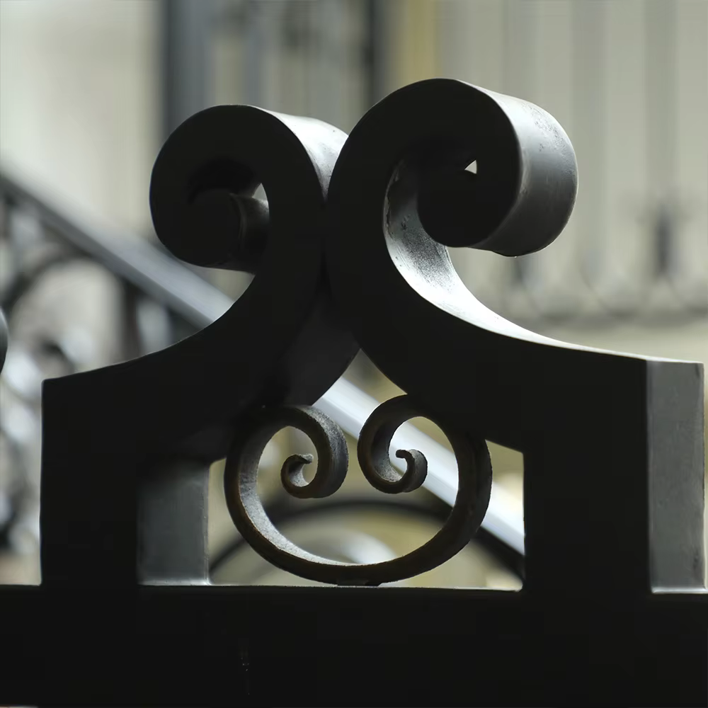 Outdoor Wrought Iron Patio Railing Custom Size Home Décor protection Creative Design manufacture