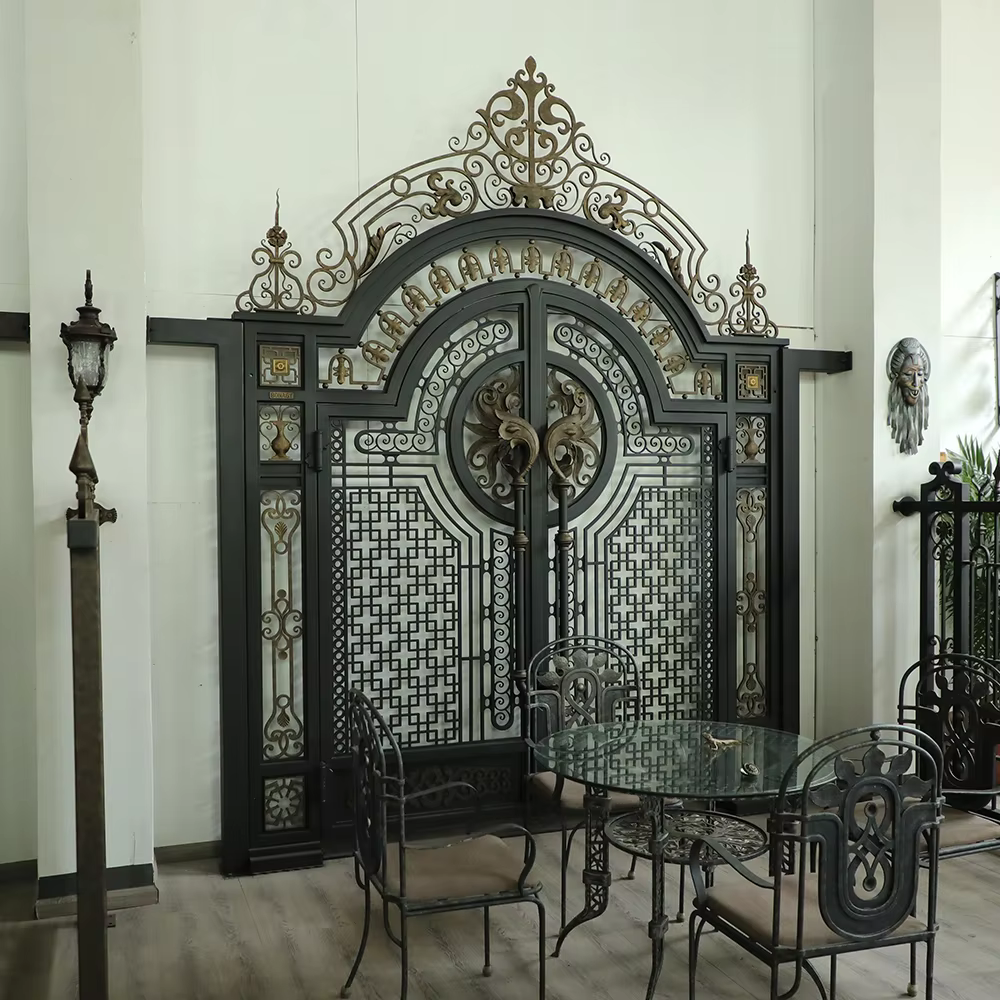 Luxury Hand Forged Steel Wrought Iron Gate Tailored for High-End Residential Use supplier