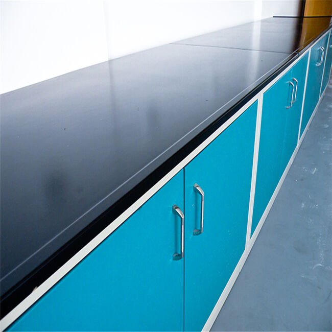 How Do HPL Toilet Cubicles Improve Hygiene in Public Facilities?