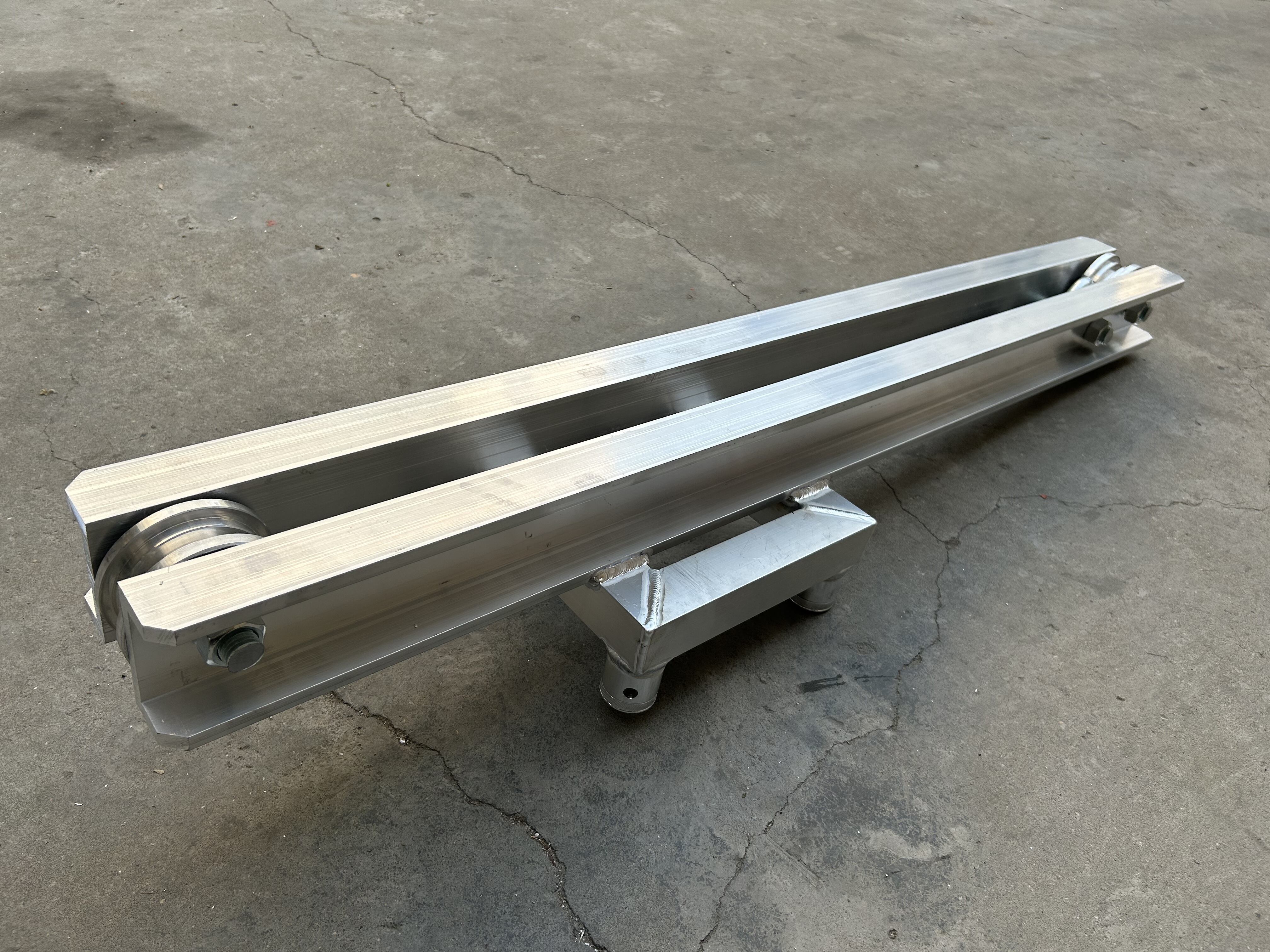 多用途な構成とカスタマイズオプション