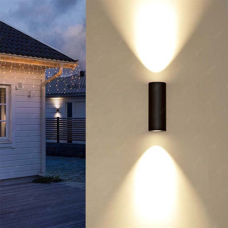 Luminária de Parede LED para Cima e para Baixo - à Prova d'Água IP65, Ângulo de Feixe Ajustável, para Iluminação Interna e Externa, Design Moderno, Carcaça de Alumínio