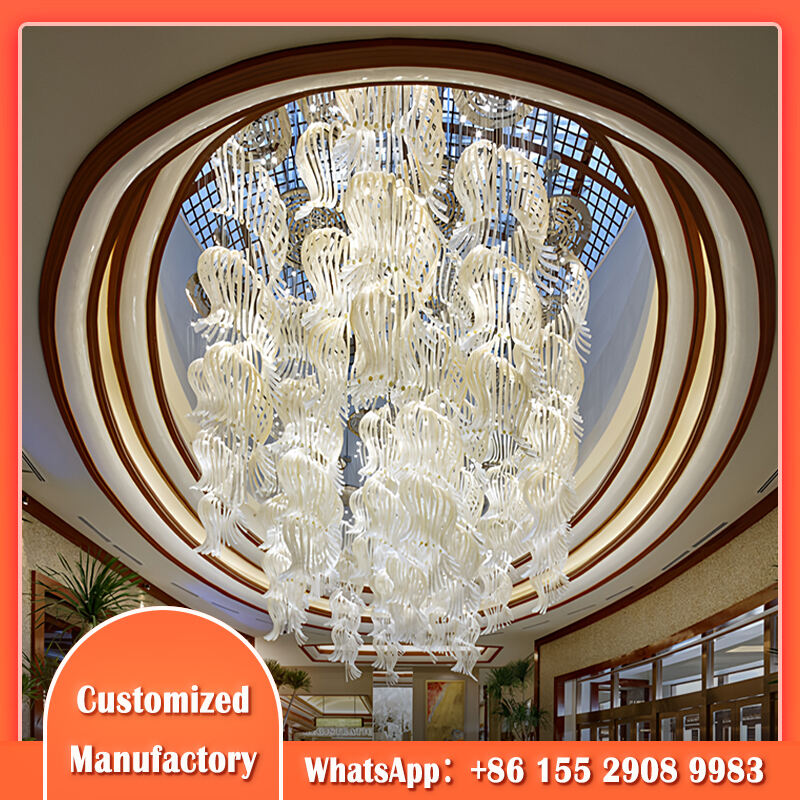 Lampadario di Cristallo di Lusso - Personalizzazione Tecnica, Design Artistico con Elementi in Cristallo Bianco, per Lobby di Hotel, Sala da Ballo e Ambienti Residenziali di Lusso, Luce Bianca Calda