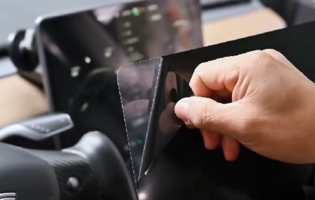 How Does Hydrogel Membrane Roll Enhance Screen Durability and Clarity